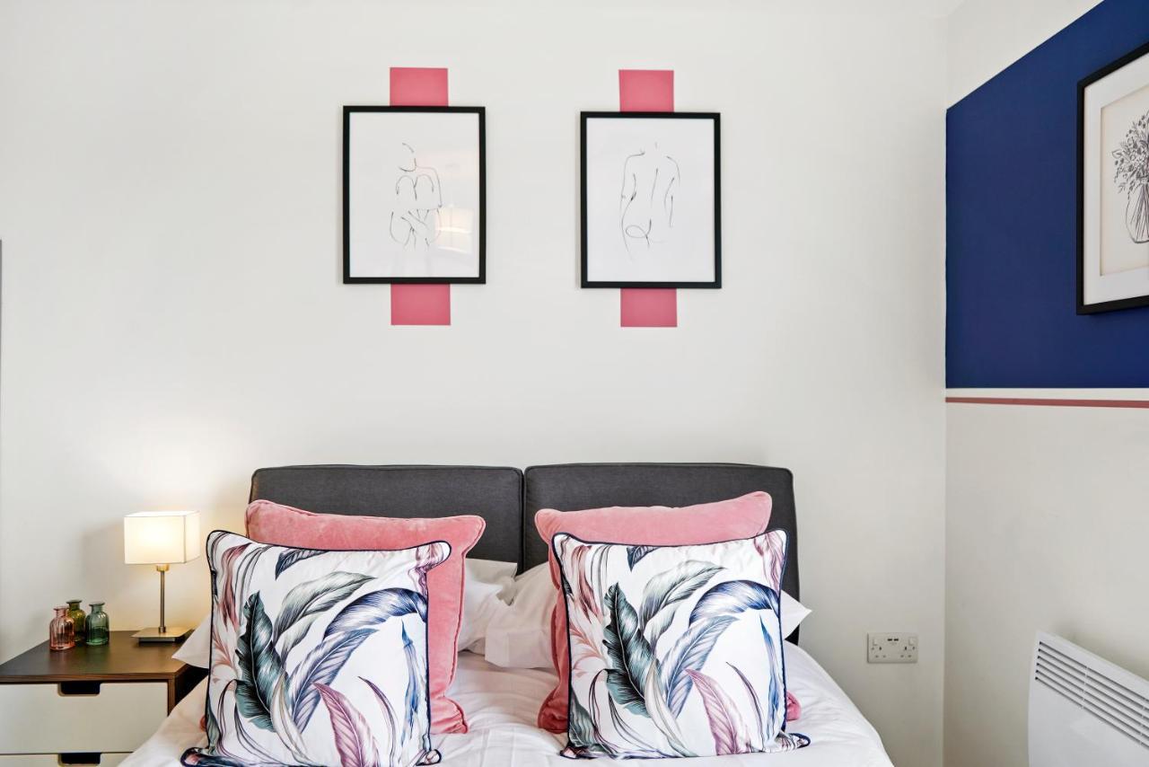 Stunning 2 Bedroom Apartment Leeds  Eksteriør bilde